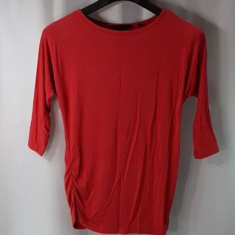 Investments shirt size large 3/4 sleeve  gathered at hip